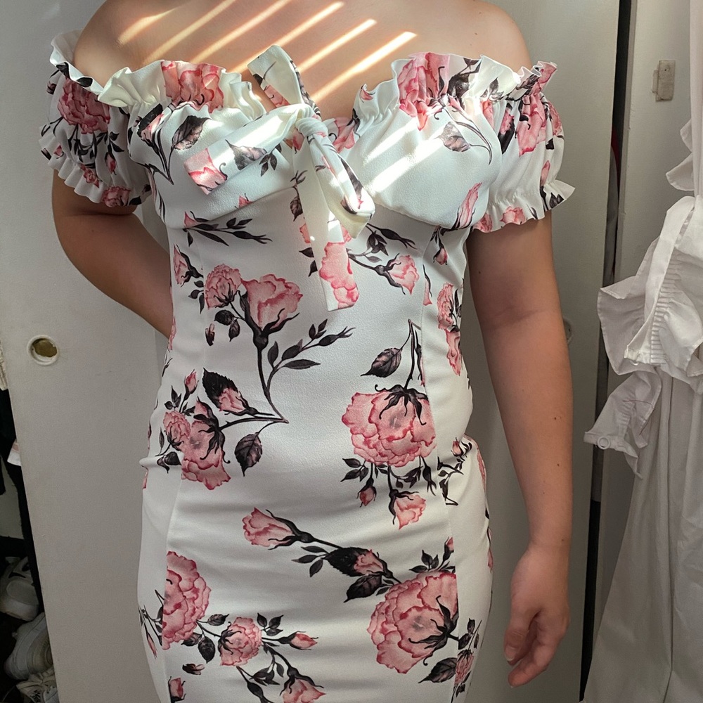 NWT Floral Dress